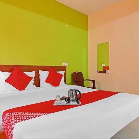 Super Hotel O Dk Reddy Square Χιντεραμπάντ Εξωτερικό φωτογραφία