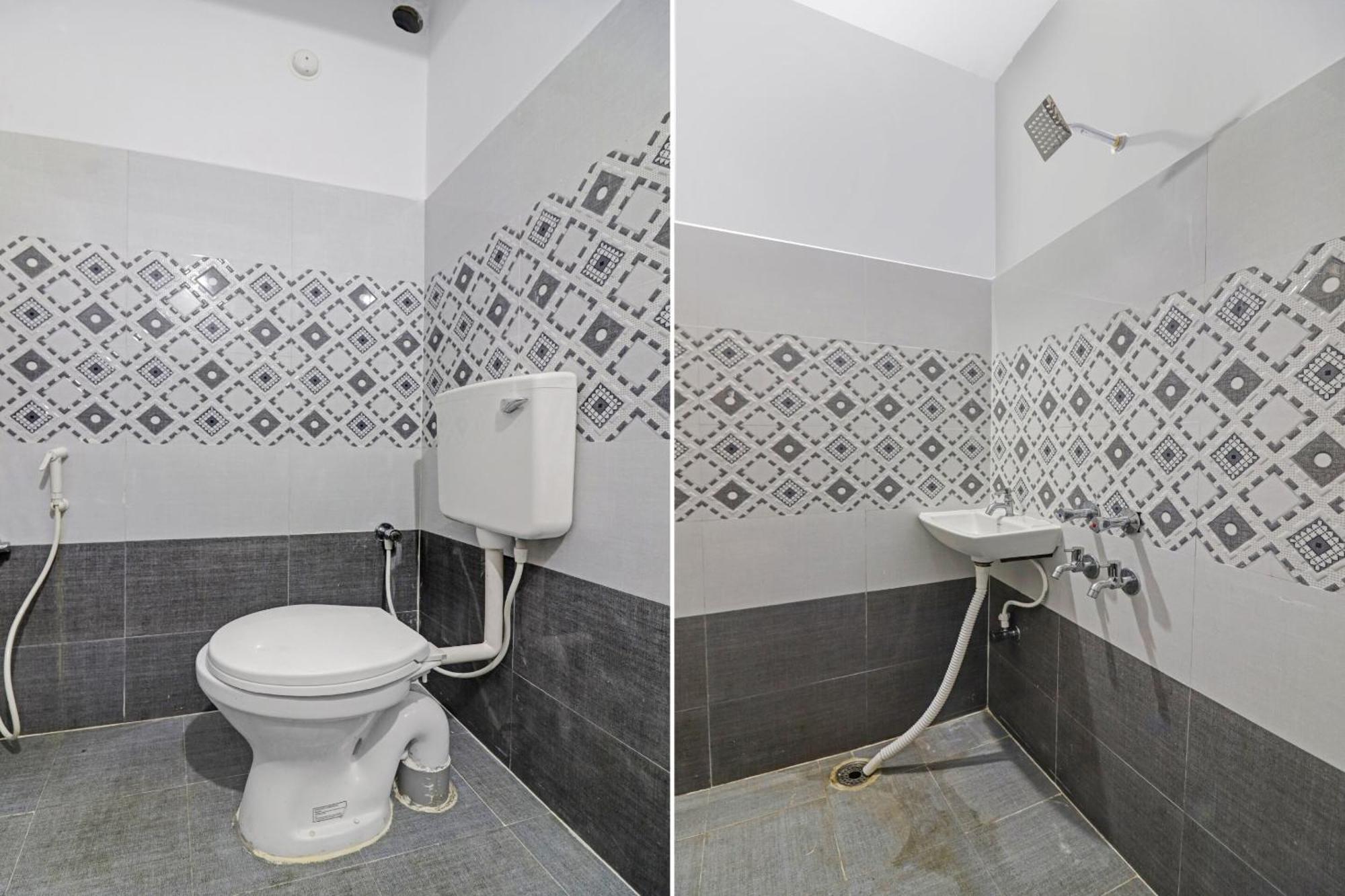 Super Hotel O Dk Reddy Square Χιντεραμπάντ Εξωτερικό φωτογραφία